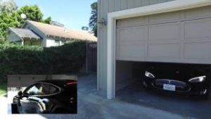 Read more about the article Watch Amazon’s Alexa summon a Tesla Model S out of a garage