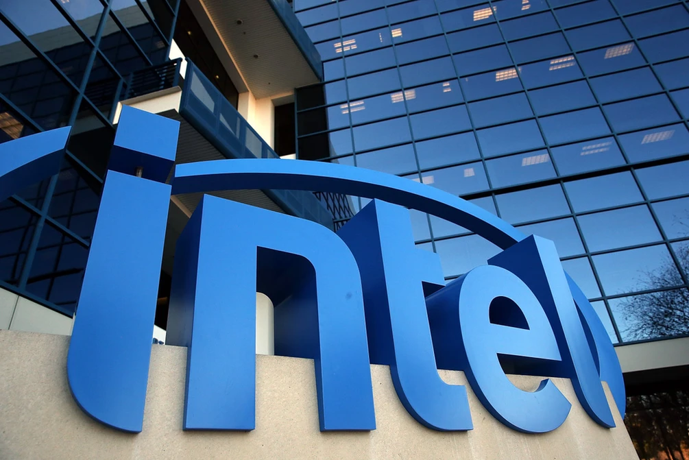 You are currently viewing Intel buys one of its rivals for $16.7 billion